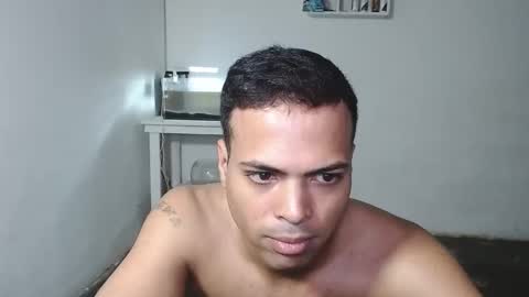 Snapshot of andresfern chatting on 8, 12, 2024 ANDRES online show from 8, 12, 2024
