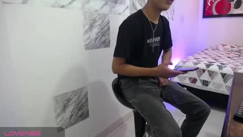 Snapshot of andressdean chatting on 18, 1, 2025 Andres Dean online show from 18, 1, 2025