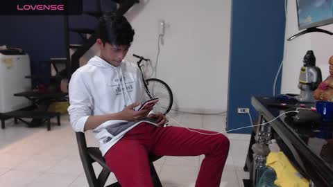 Snapshot of andressdean chatting on 11, 2, 2025 Andres Dean online show from 11, 2, 2025
