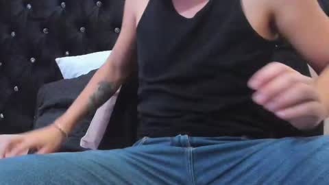 andressterling  online show from 3, 10, 2025