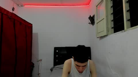 andrew_2811 online show from 9, 4, 2026