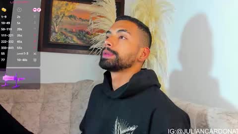 Andrew Jones Independient model  online show from 15, 10, 2025