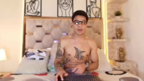 andrew_haalls online show from 15, 11, 2025