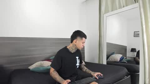 andrew_sanders69 online show from 18, 12, 2025