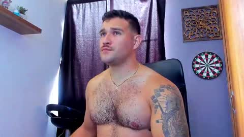 Snapshot of andrewdiaz_ chatting on 7, 6, 2026 Andrew Diaz online show from 7, 6, 2026