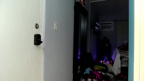 Snapshot of andrewgennie chatting on 8, 12, 2024 andrewgennie online show from 8, 12, 2024