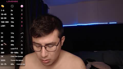 andrewmhilton_ online show from 26, 10, 2025