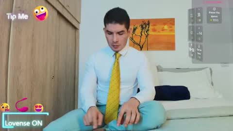 Snapshot of andrewstelee chatting on 27, 9, 2025 andrewstelee online show from 27, 9, 2025