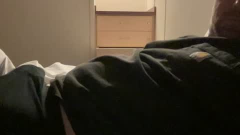 Snapshot of andrewtra chatting on 6, 10, 2025 Andy online show from 6, 10, 2025
