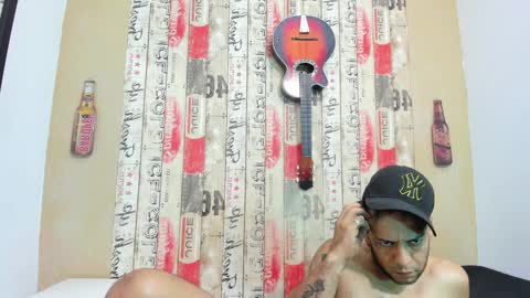 Snapshot of andrey_u92 chatting on 24, 1, 2025 online show from 24, 1, 2025