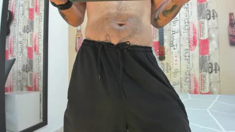 Snapshot of andrey_u92 chatting on 8, 2, 2025 online show from 8, 2, 2025