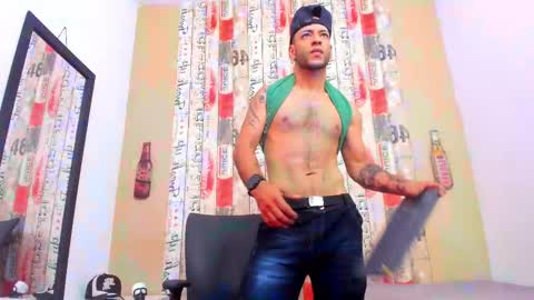 Snapshot of andrey_u92 chatting on 28, 2, 2025 online show from 28, 2, 2025