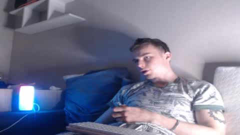 andrian_sweety online show from 4, 4, 2026