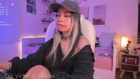 Snapshot of andromeedaa_ chatting on 21, 7, 2026 Victoria Senz online show from 21, 7, 2026
