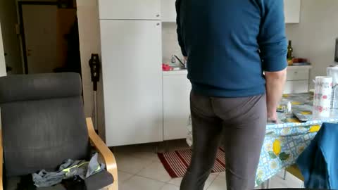 androx77 online show from 1, 2, 2026