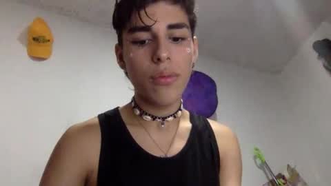 Snapshot of andryt31135 chatting on 17, 5, 2026 andryt31135 online show from 17, 5, 2026