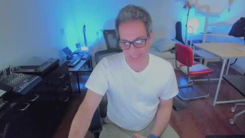 Andrew online show from 22, 9, 2025