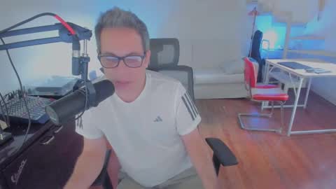 Andrew online show from 19, 12, 2025