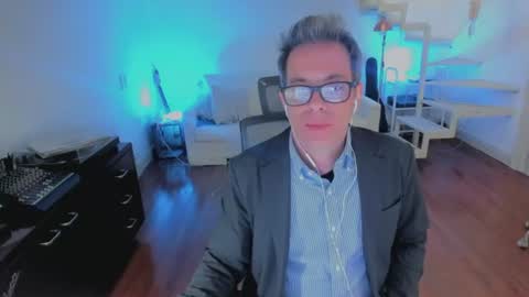 Snapshot of andy0pandi chatting on 25, 6, 2026 Andrew online show from 25, 6, 2026