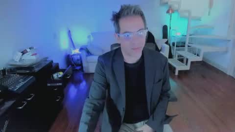 Snapshot of andy0pandi chatting on 28, 6, 2026 Andrew online show from 28, 6, 2026