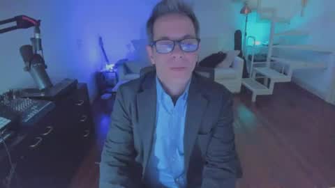 Snapshot of andy0pandi chatting on 23, 7, 2026 Andrew online show from 23, 7, 2026