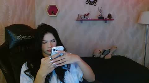 Snapshot of andy_bell_x chatting on 13, 10, 2025 ANDY online show from 13, 10, 2025