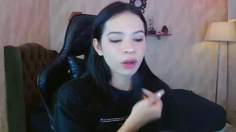 Snapshot of andy_bell_x chatting on 15, 10, 2025 ANDY online show from 15, 10, 2025