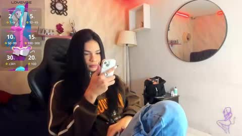 Snapshot of andy_bell_x chatting on 14, 11, 2025 ANDY online show from 14, 11, 2025