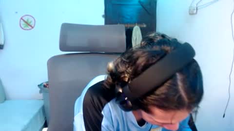 Snapshot of andy_dan1 chatting on 25, 7, 2026 andy_dan1 online show from 25, 7, 2026