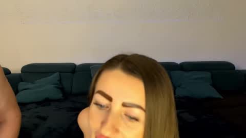 Snapshot of andy_velvet chatting on 4, 3, 2025 andy_velvet online show from 4, 3, 2025