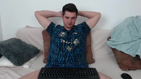 Snapshot of andyfame1 chatting on 22, 4, 2026 Andy Fame online show from 22, 4, 2026