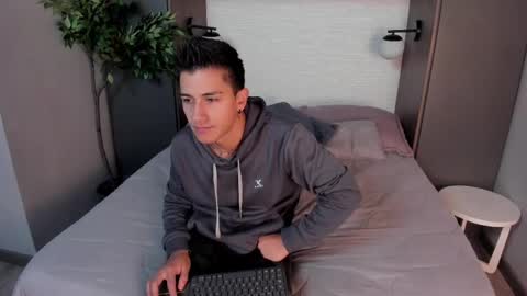 Andy Joy  online show from 20, 2, 2025