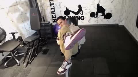 Andy Joy  online show from 26, 2, 2025