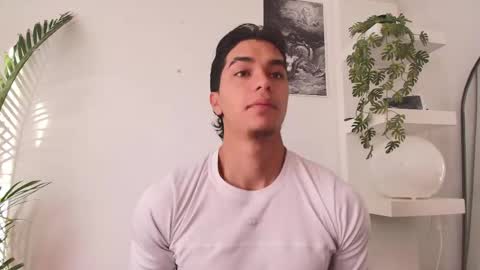 Snapshot of andypalmerr chatting on 23, 5, 2026 andypalmerr online show from 23, 5, 2026