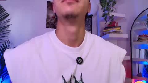 Snapshot of andypalmerr chatting on 13, 6, 2026 andypalmerr online show from 13, 6, 2026