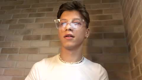 AndyTwinkkk online show from 12, 1, 2025