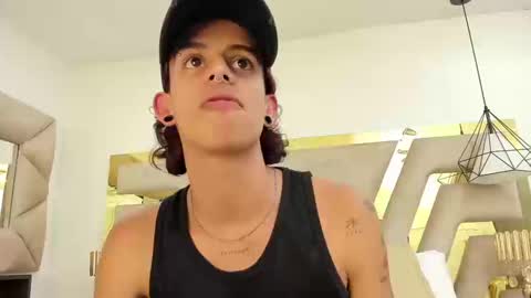 Snapshot of andyxibrat chatting on 8, 9, 2025 andyxibrat online show from 8, 9, 2025
