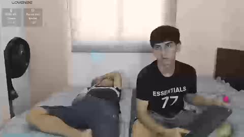 Snapshot of andyy_big_cock chatting on 11, 9, 2025 Andy online show from 11, 9, 2025