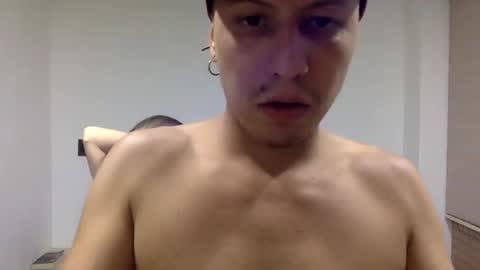 Snapshot of andyzuzka chatting on 10, 9, 2025 andyzuzka online show from 10, 9, 2025