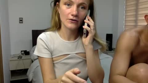 Snapshot of andyzuzka chatting on 15, 11, 2025 andyzuzka online show from 15, 11, 2025