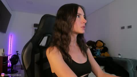      online show from 30, 3, 2026