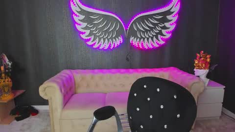 Snapshot of anemariejolie chatting on 12, 9, 2025 Anne online show from 12, 9, 2025