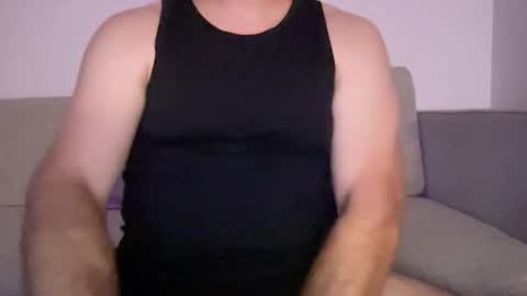 anewsummer online show from 7, 4, 2026