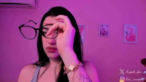 Angel  online show from 13, 4, 2026