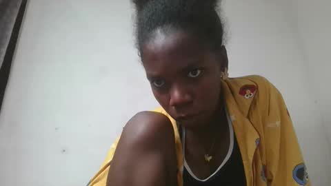 Snapshot of angeeliine chatting on 26, 2, 2026 angeeliine online show from 26, 2, 2026