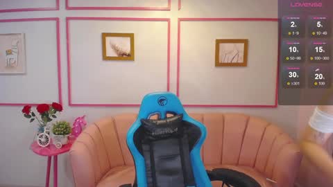 angel09 a online show from 4, 3, 2025