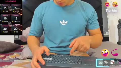 Snapshot of angel_adamx chatting on 18, 6, 2026 Angel online show from 18, 6, 2026