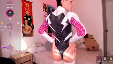 Angel   help me with 100 thumbs up online show from 15, 4, 2026