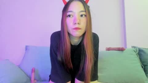 Snapshot of angel_cakee chatting on 30, 5, 2026 Luluu Chu online show from 30, 5, 2026