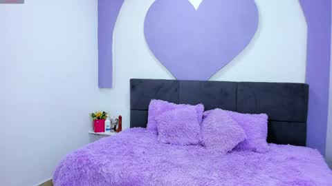 Snapshot of angel_cute2 chatting on 2, 5, 2026 Angelica online show from 2, 5, 2026